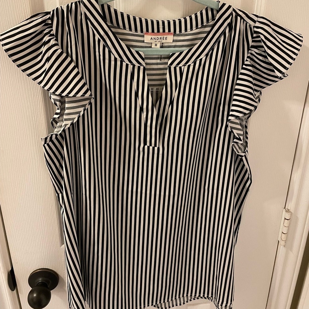 Andree Flutter Sleeve Blouse (M)